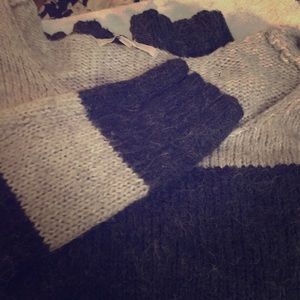 Gap Gray and Navy Striped Sweater